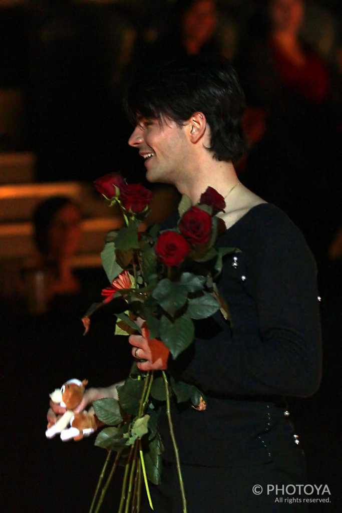 Stéphane Lambiel mit "Ne me quitte pas"