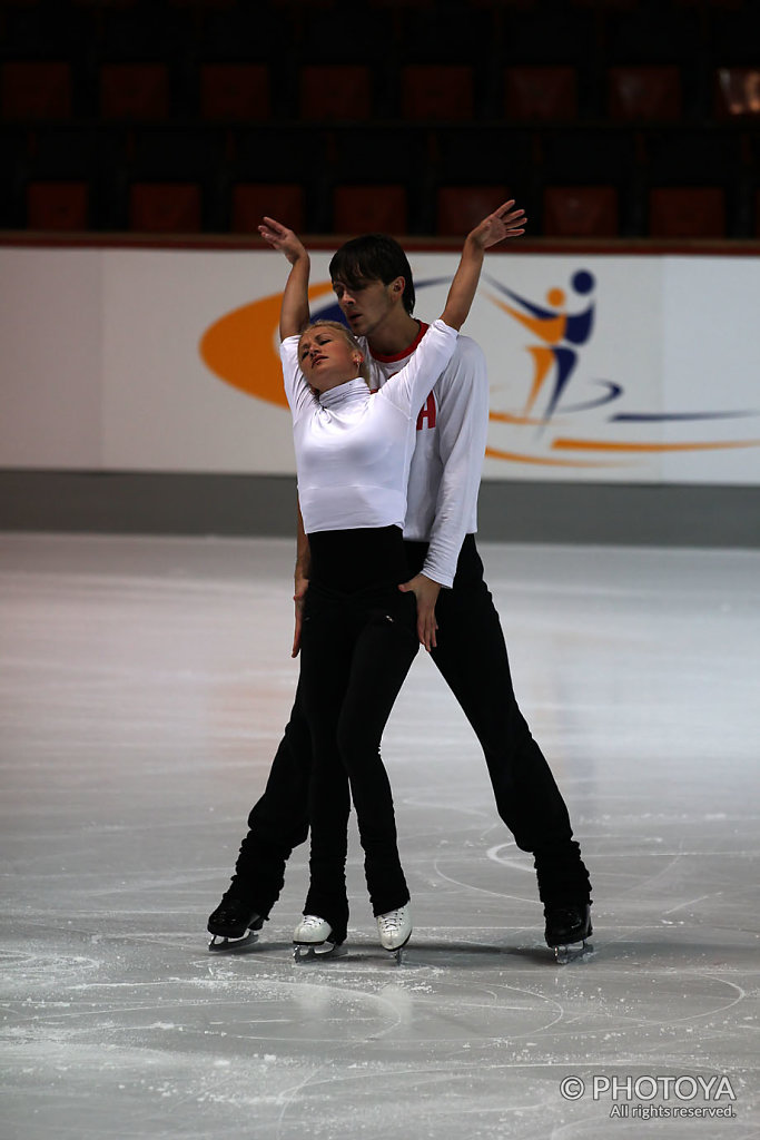 Training Tatiana Volosozhar & Maxim Trankov