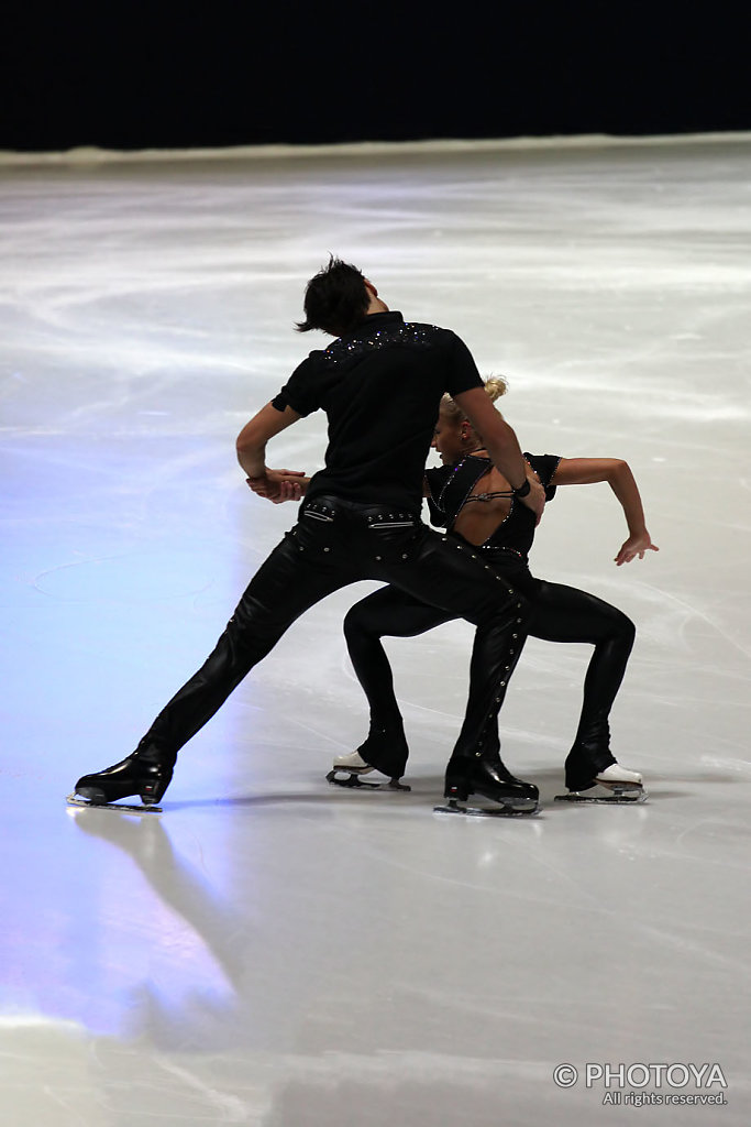 Tatiana Volosozhar & Maxim Trankov