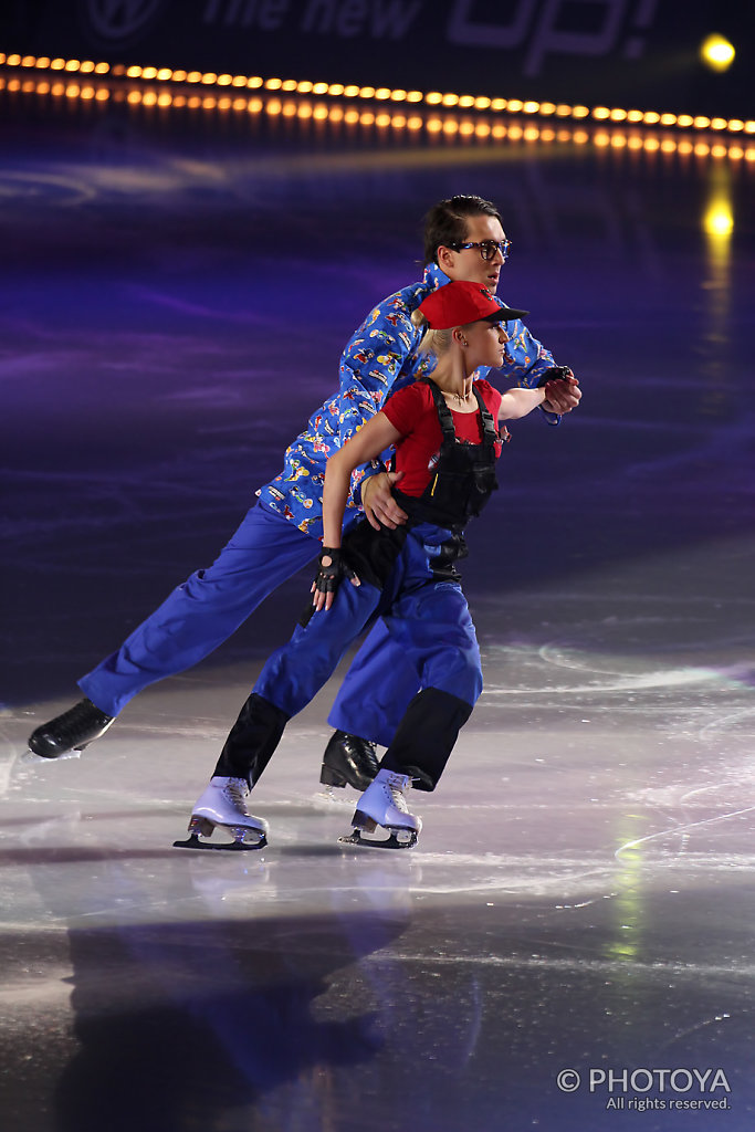 Tatiana Volosozhar & Maxim Trankov