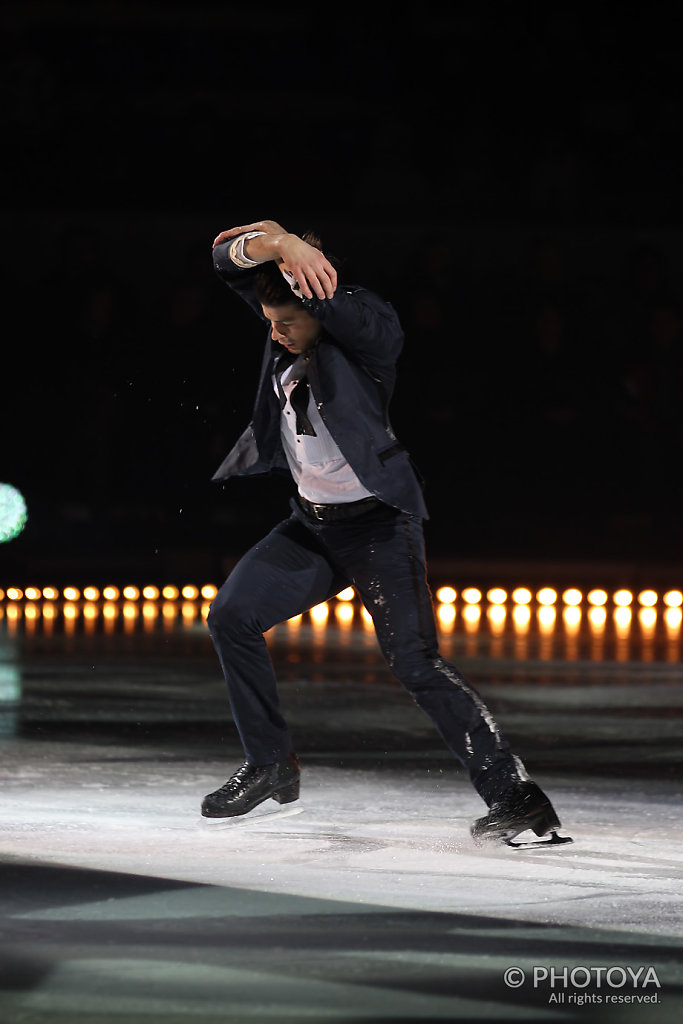 Stéphane Lambiel "Please Don't Stop The Music"
