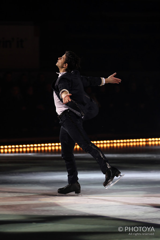 Stéphane Lambiel "Please Don't Stop The Music"