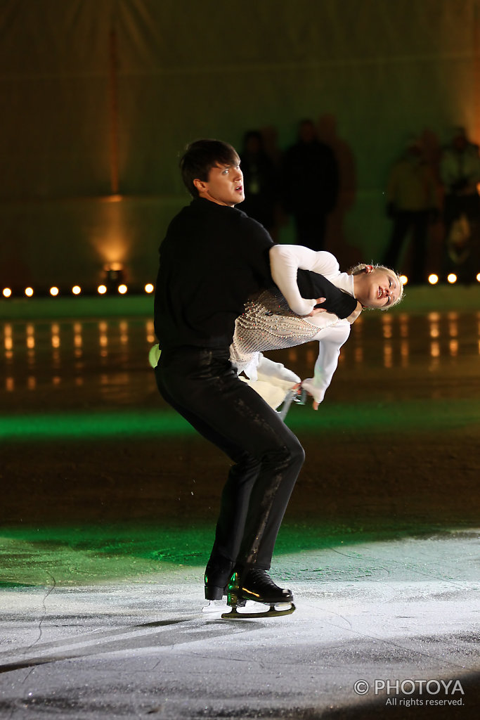 Tatiana Volosozhar & Maxim Trankov
