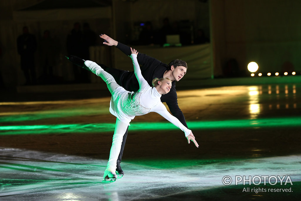 Tatiana Volosozhar & Maxim Trankov