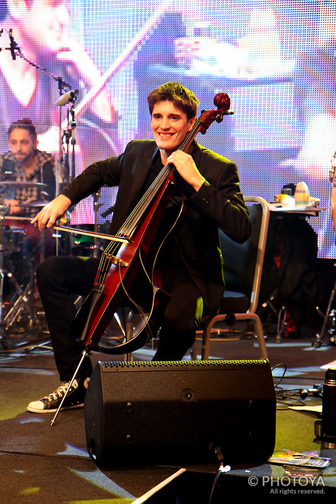 2Cellos