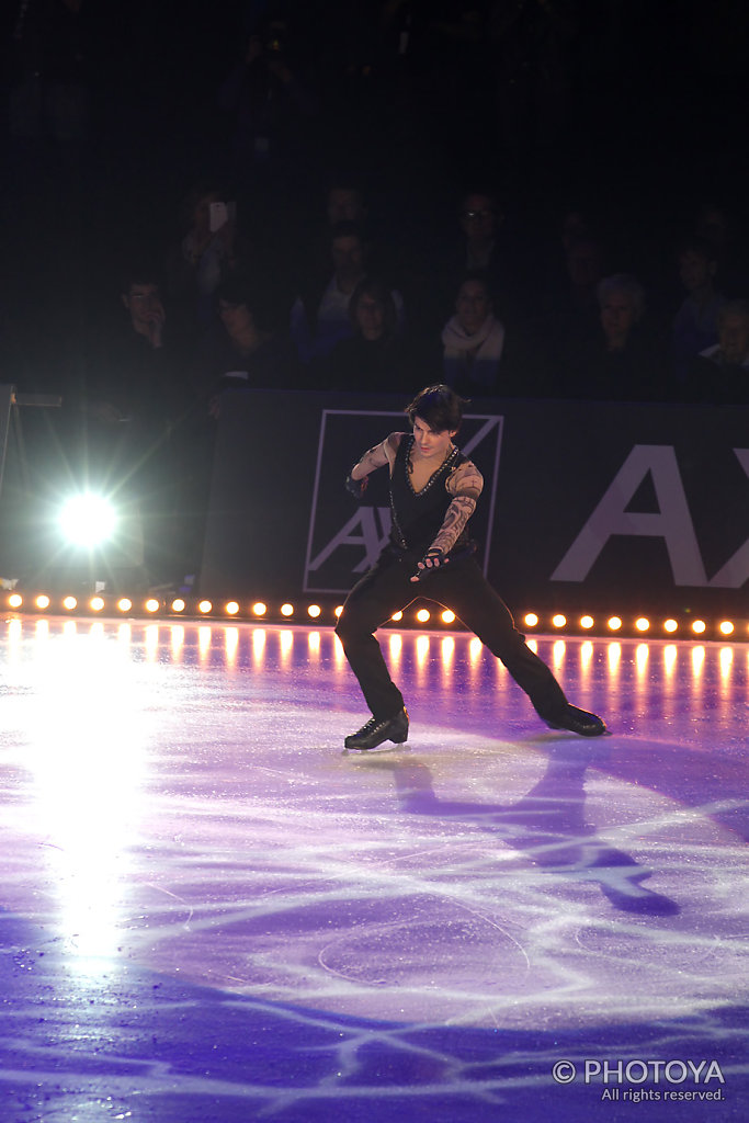 Stéphane Lambiel "Paint It Black"