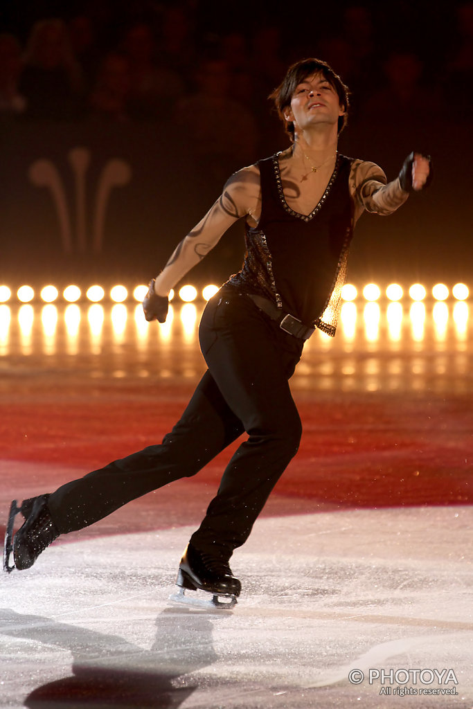 Stéphane Lambiel "Paint It Black"