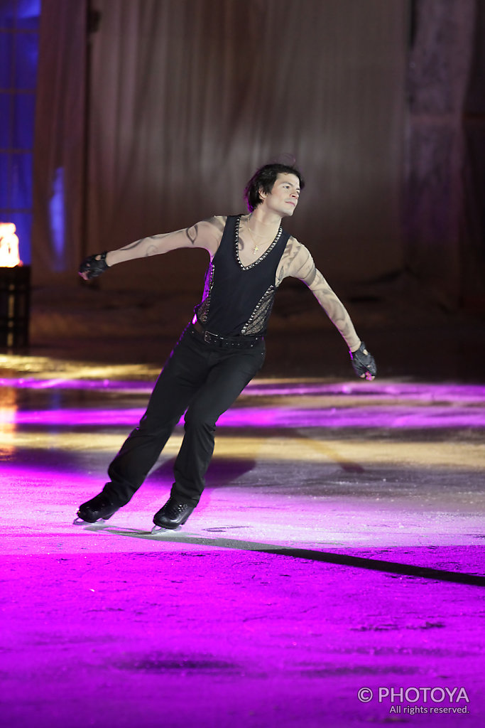 Stéphane Lambiel "Paint It Black"