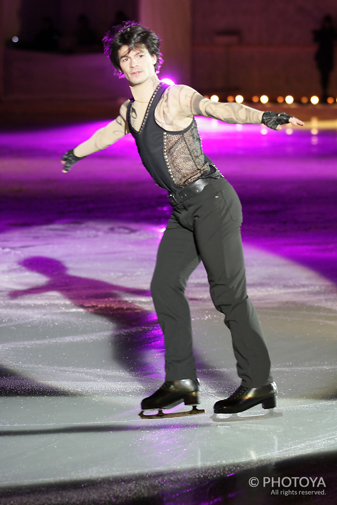 Stéphane Lambiel "Paint It Black"