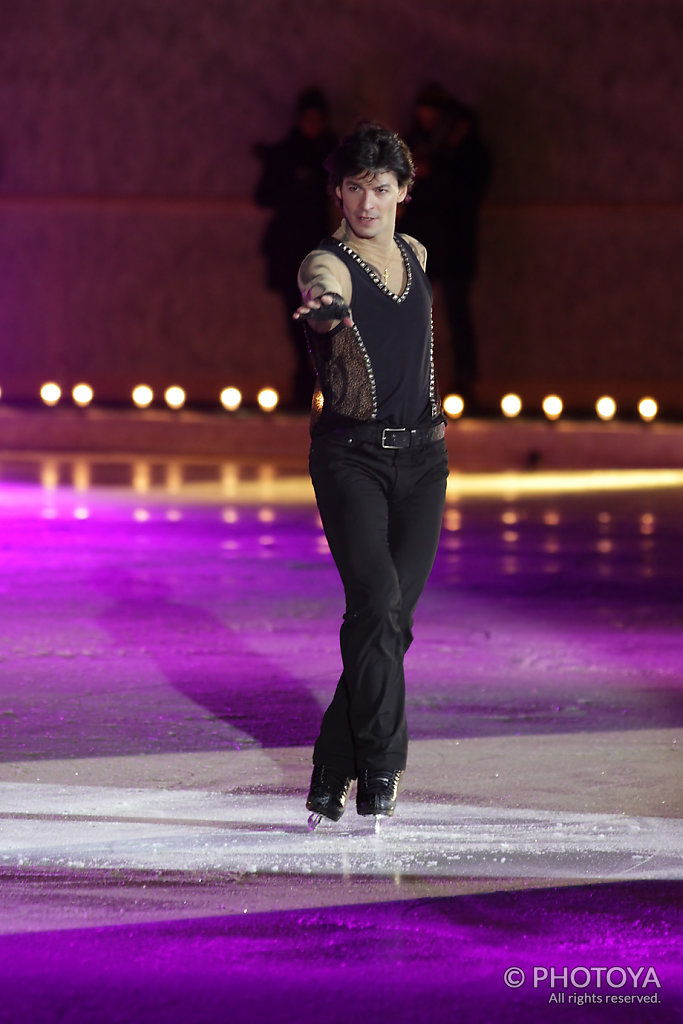 Stéphane Lambiel "Paint It Black"