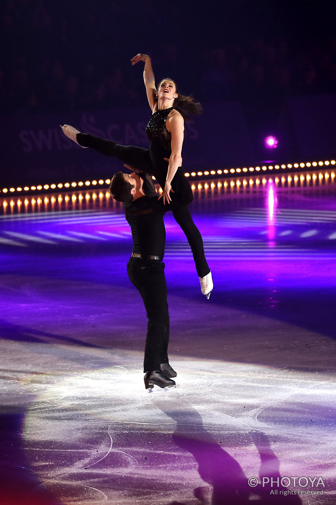 Tessa Virtue & Scott Moir