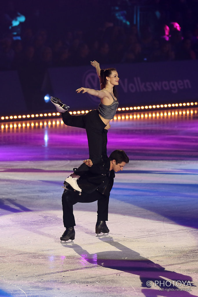 Tessa Virtue & Scott Moir