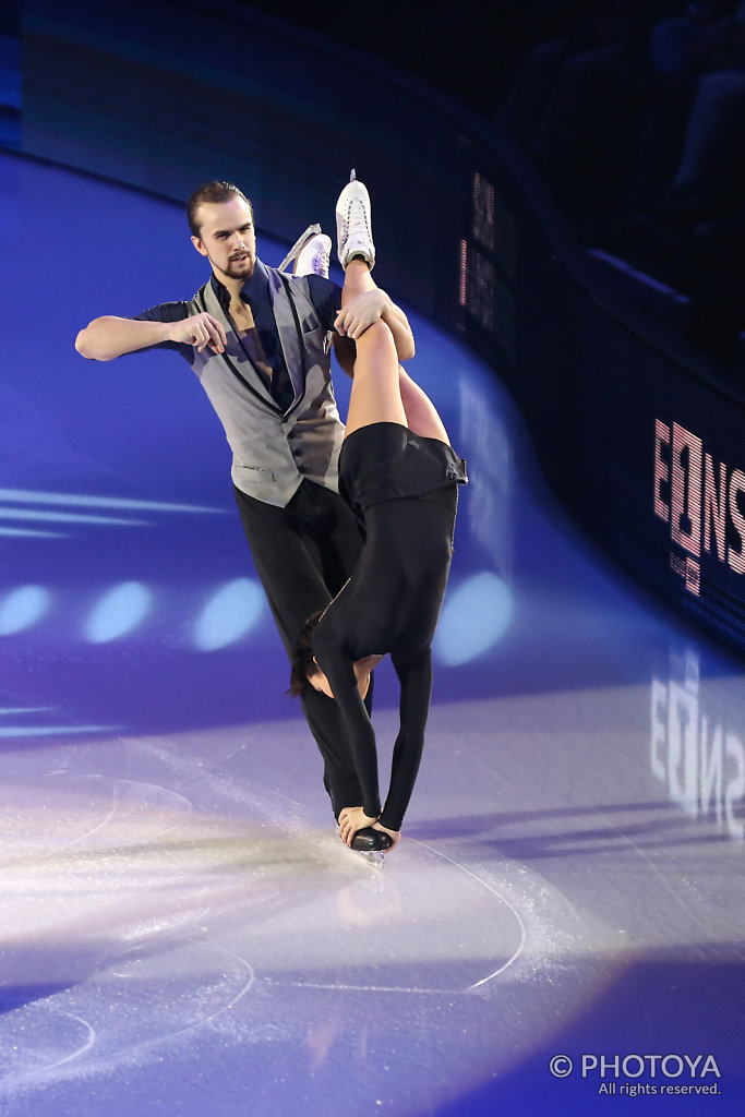 Ksenia Stolbova & Fedor Klimov