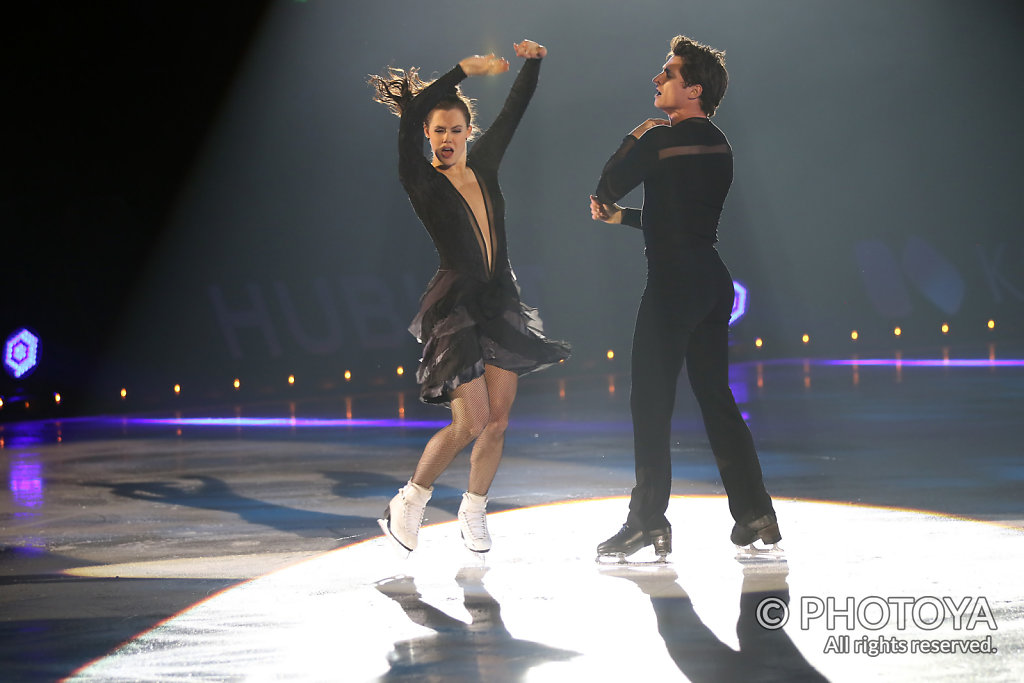 Tessa Virtue & Scott Moir