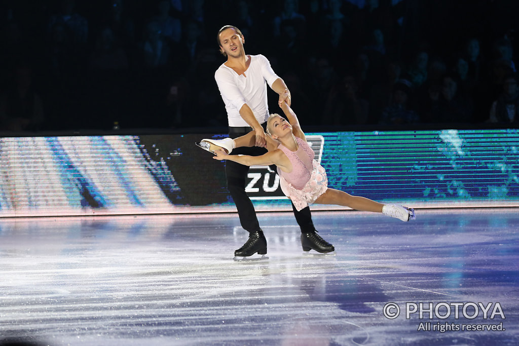 Tatiana Volosozhar & Maxim Trankov