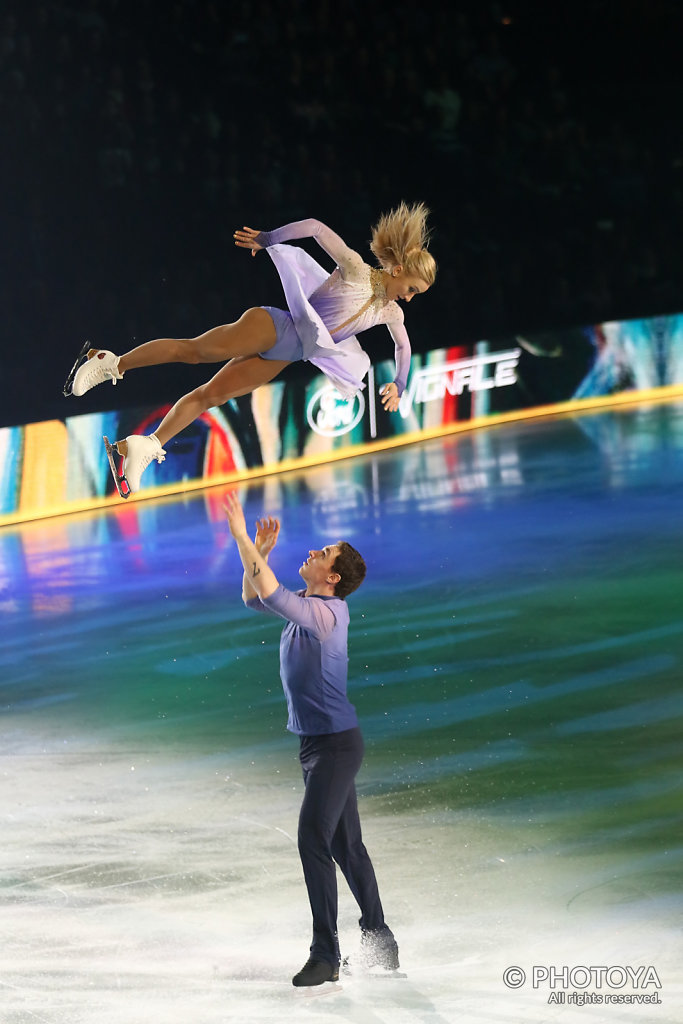 Aljona Savchenko & Bruno Massot